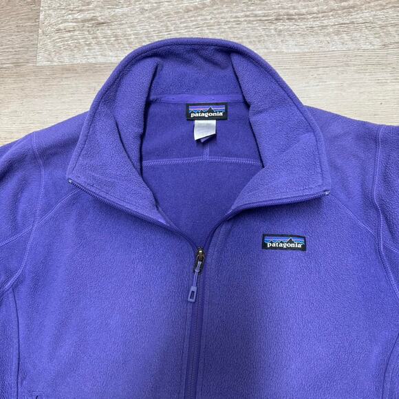 Purple patagonia fleece jacket zip up - Picture 2 of 8